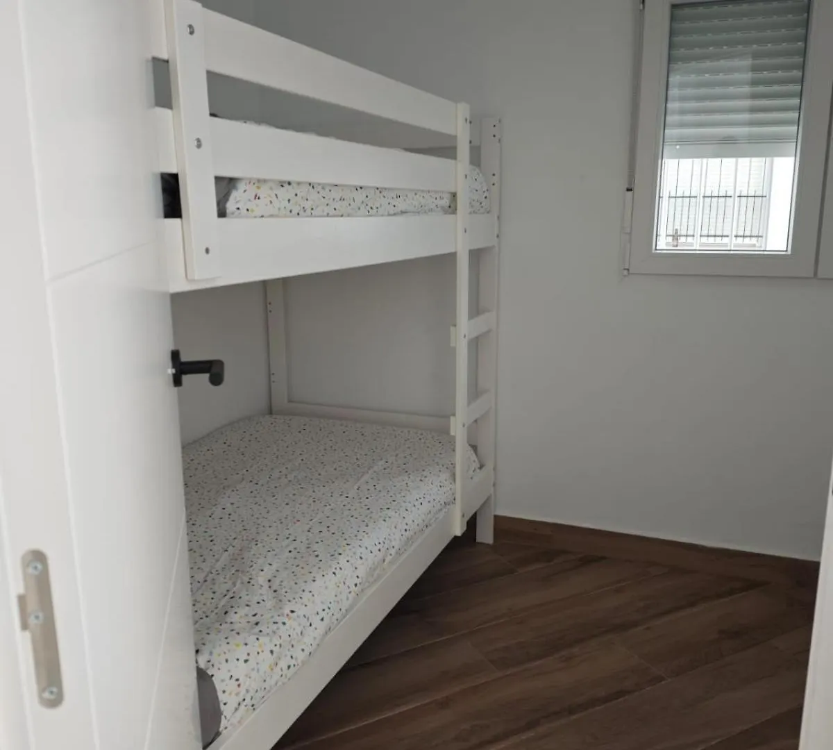 Apartamento De Dos Habitaciones Barbate 0*,